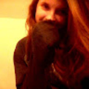 Meet your Posher, Kayana